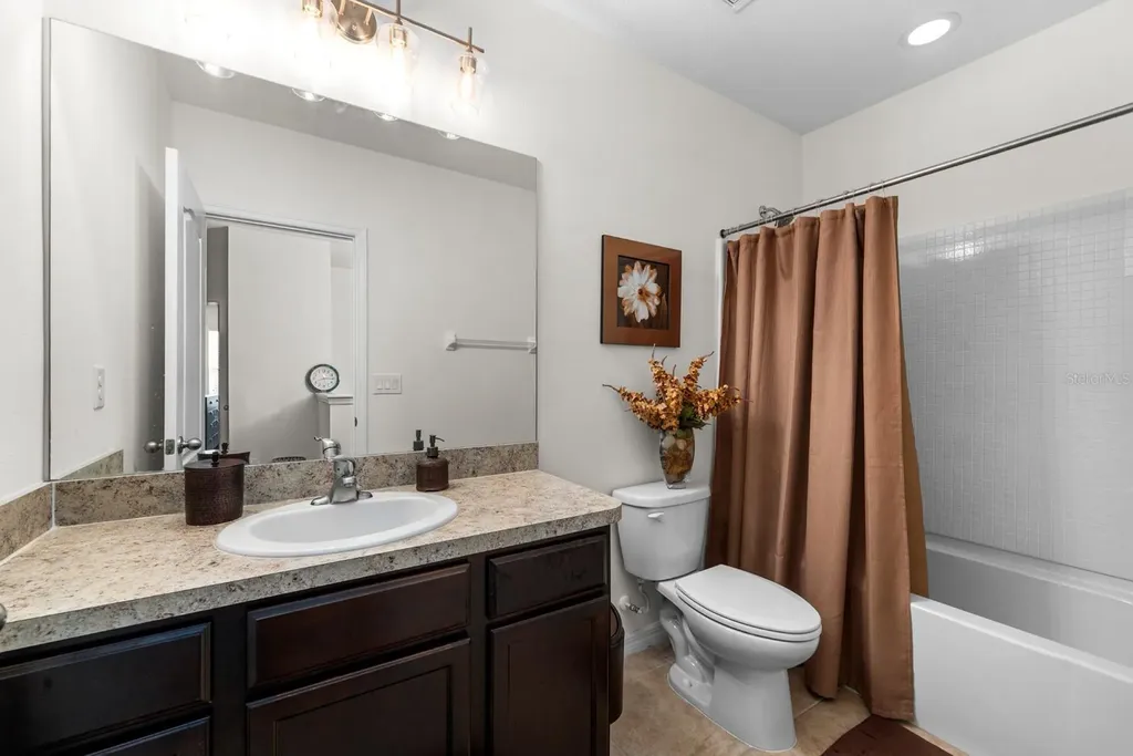 824 Ashentree Drive Plant City FL 33563
