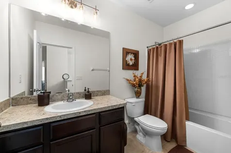 824 Ashentree Drive Plant City FL 33563