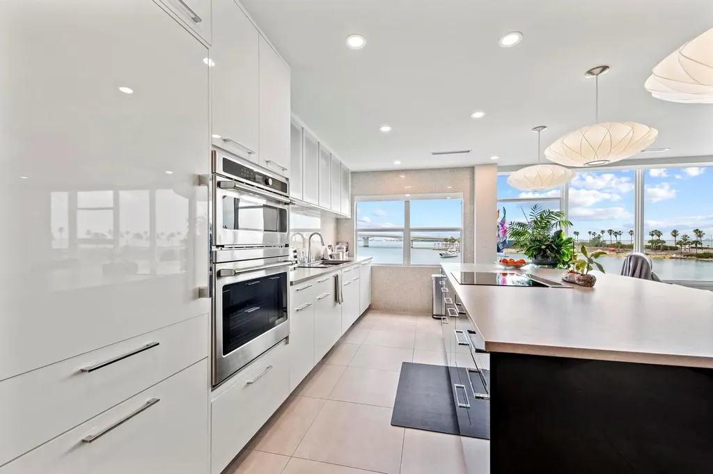 226 Golden Gate Point Sarasota FL 34236