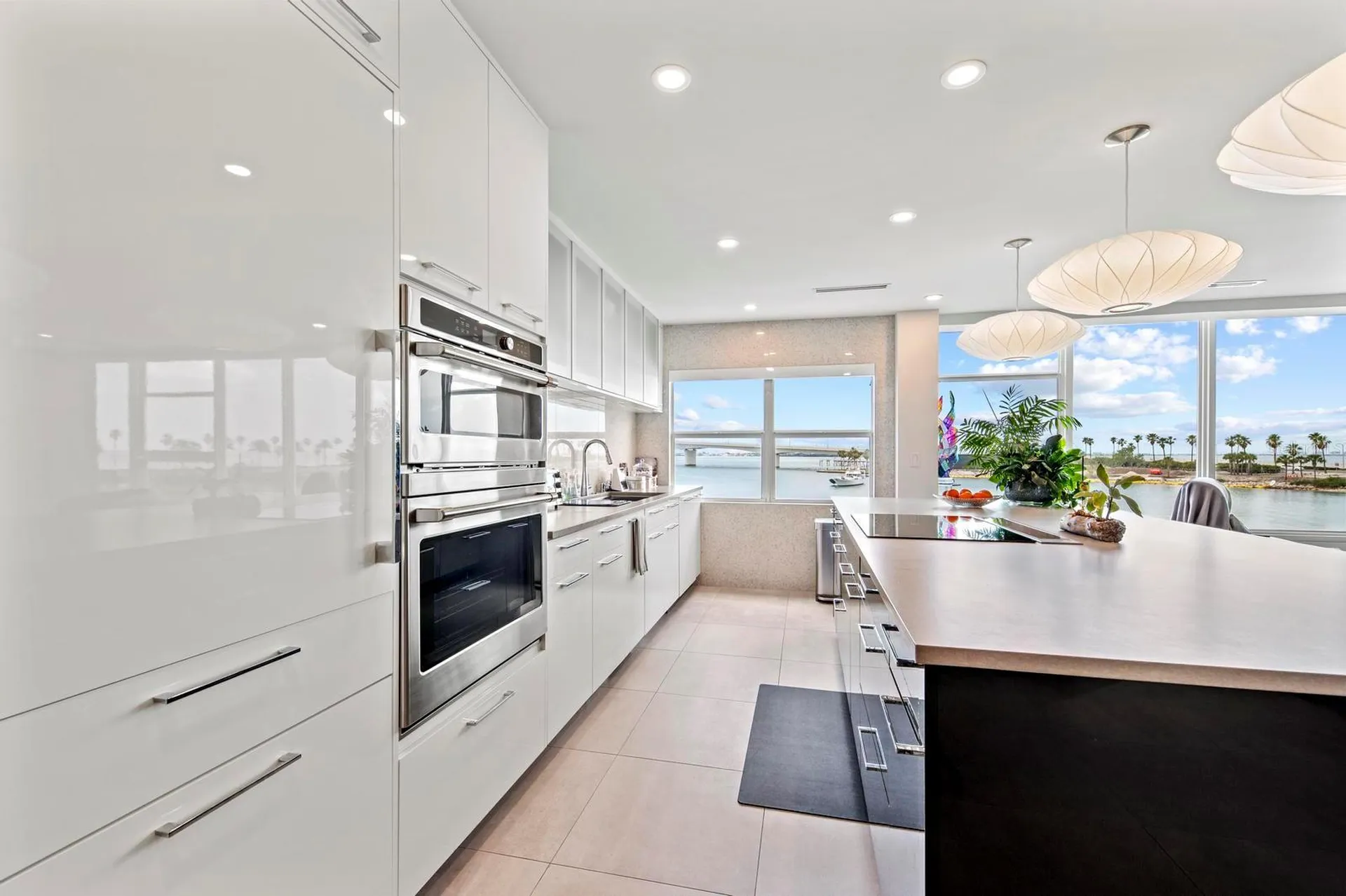 226 Golden Gate Point Sarasota FL 34236