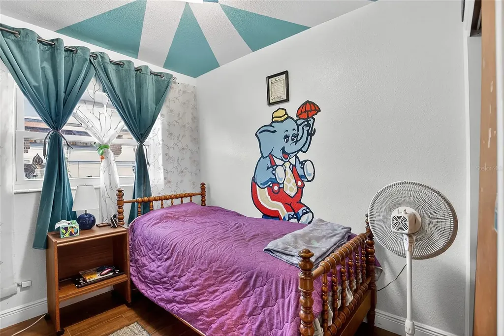 6206 N Hale Avenue Tampa FL 33614