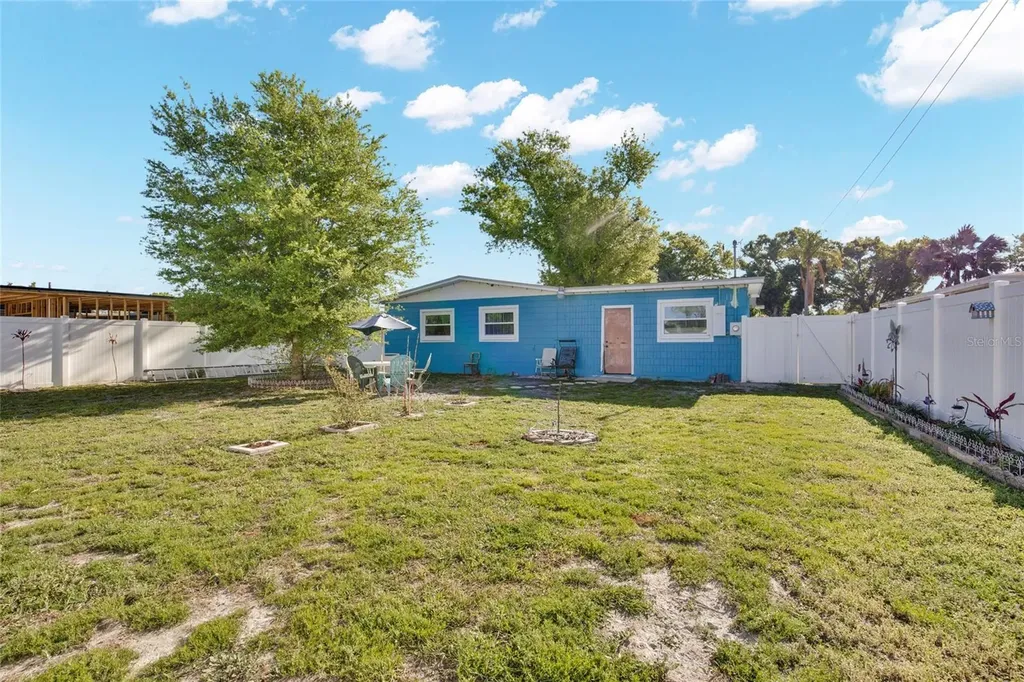 6206 N Hale Avenue Tampa FL 33614