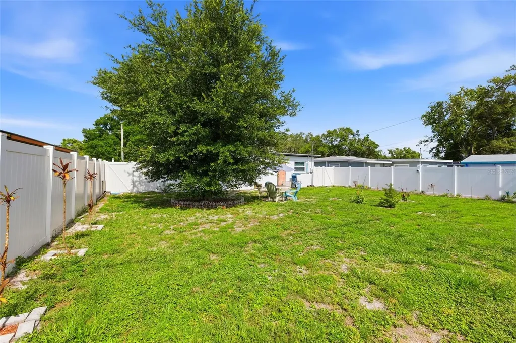 6206 N Hale Avenue Tampa FL 33614