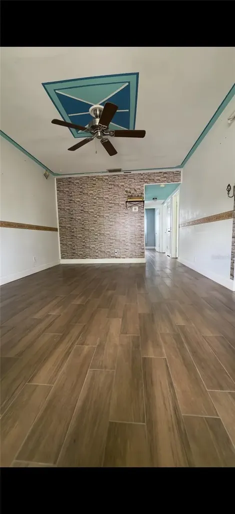 6206 N Hale Avenue Tampa FL 33614