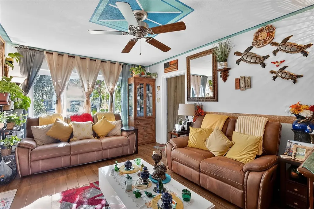 6206 N Hale Avenue Tampa FL 33614