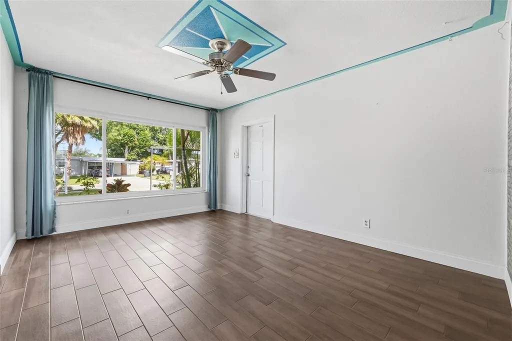 6206 N Hale Avenue Tampa FL 33614