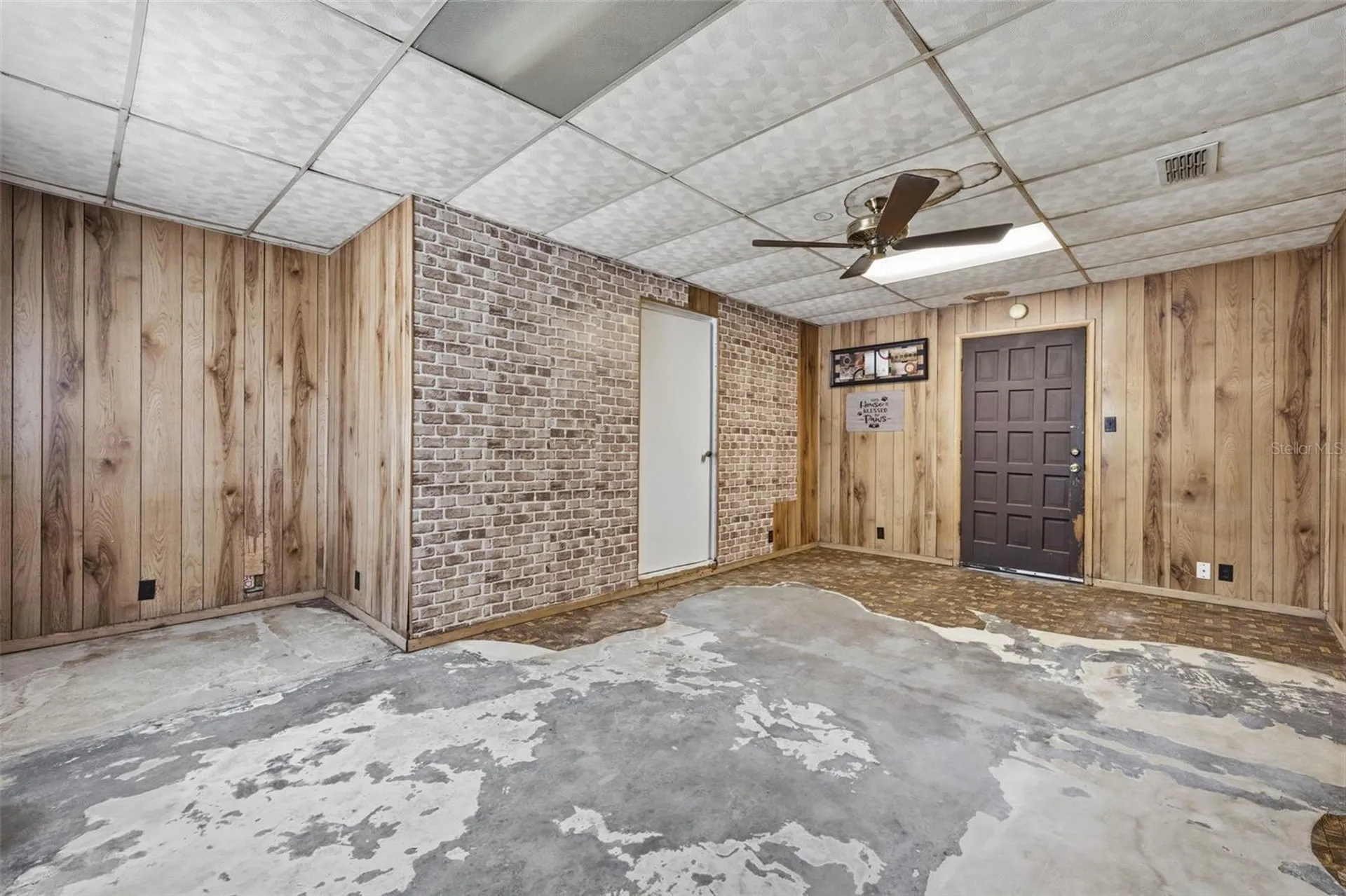 6206 N Hale Avenue Tampa FL 33614