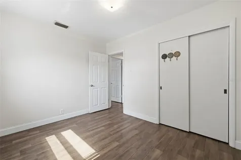 6206 N Hale Avenue Tampa FL 33614