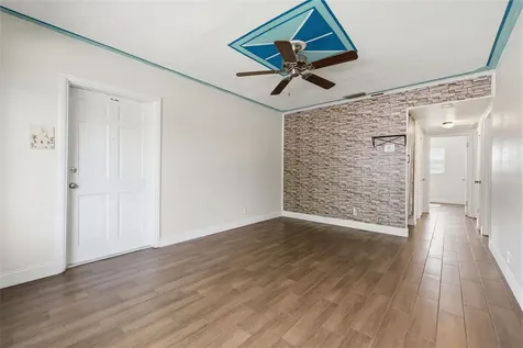 6206 N Hale Avenue Tampa FL 33614