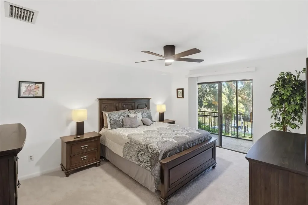 11328 W Bayshore Drive Crystal River FL 34429