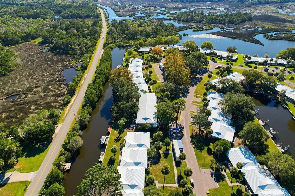 11328 W Bayshore Drive Crystal River FL 34429