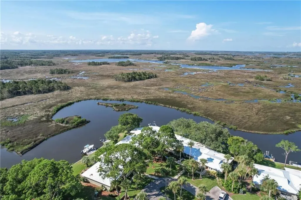 11328 W Bayshore Drive Crystal River FL 34429