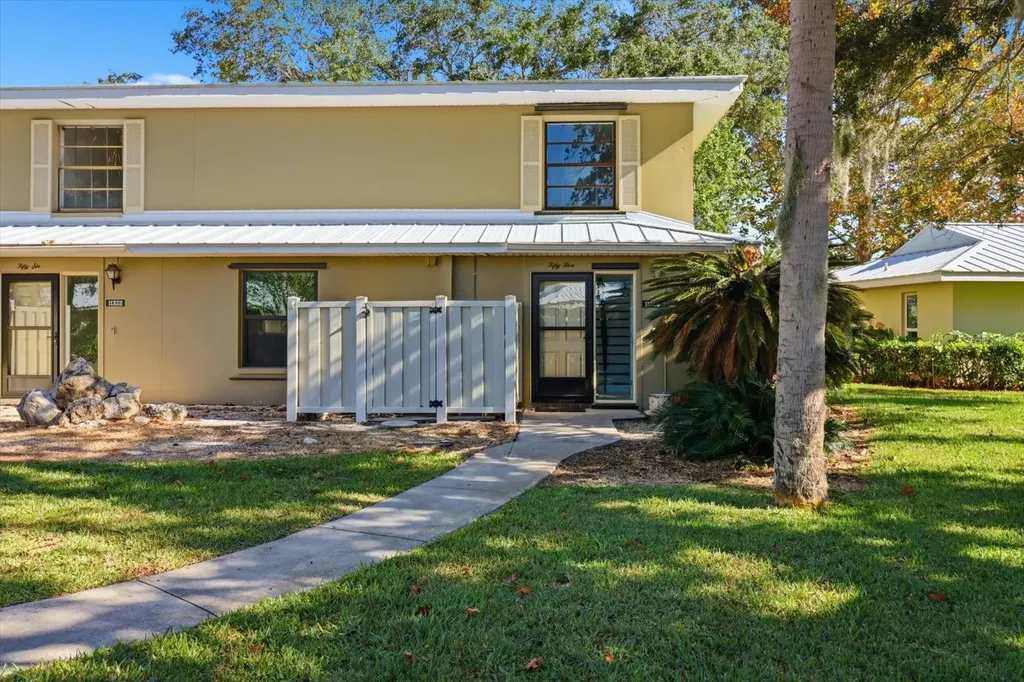 11328 W Bayshore Drive Crystal River FL 34429