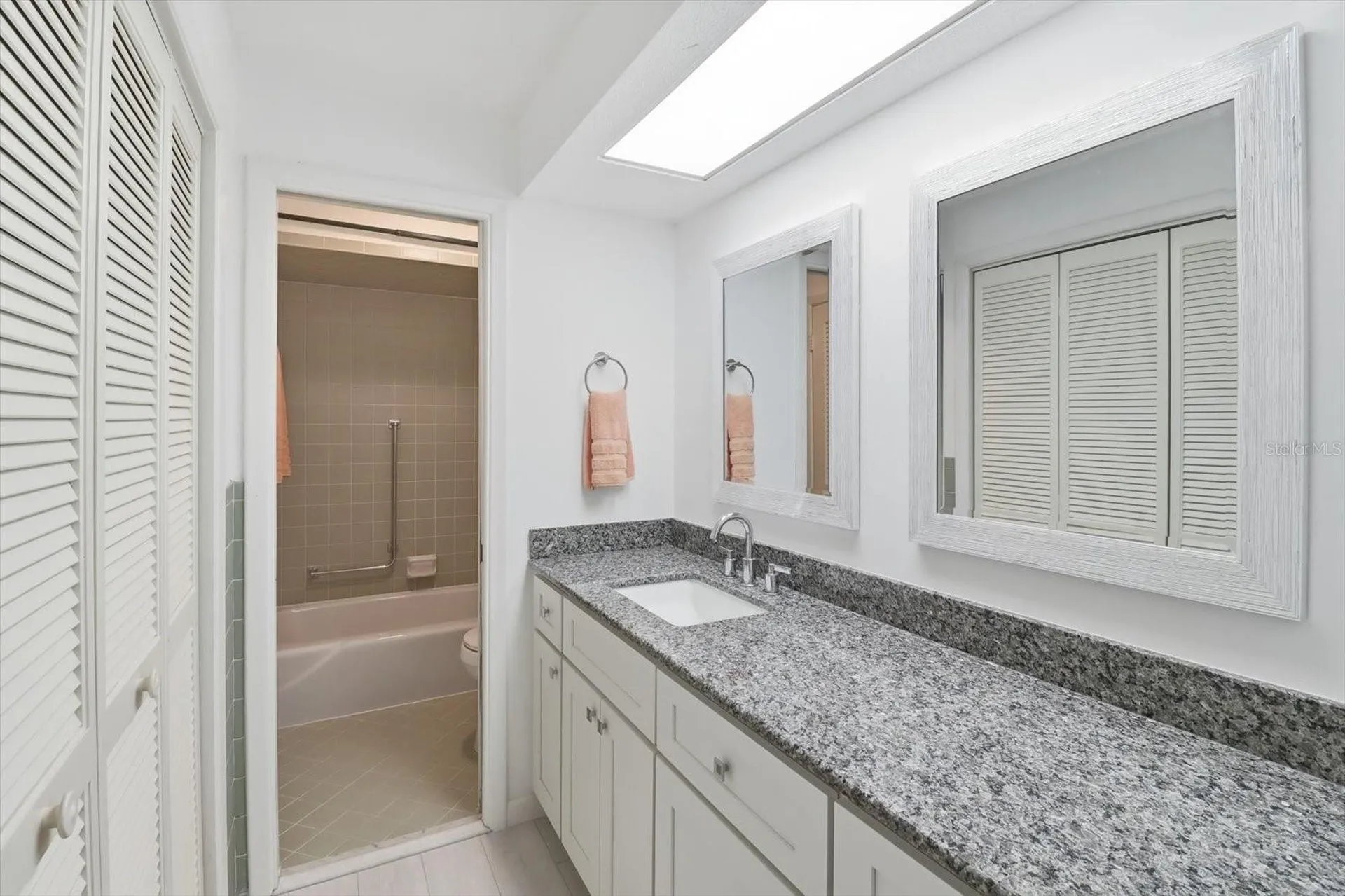 11328 W Bayshore Drive Crystal River FL 34429