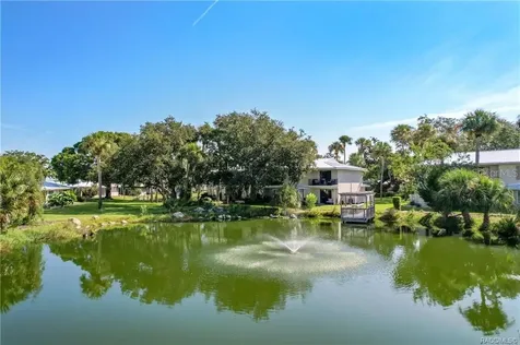 11328 W Bayshore Drive Crystal River FL 34429