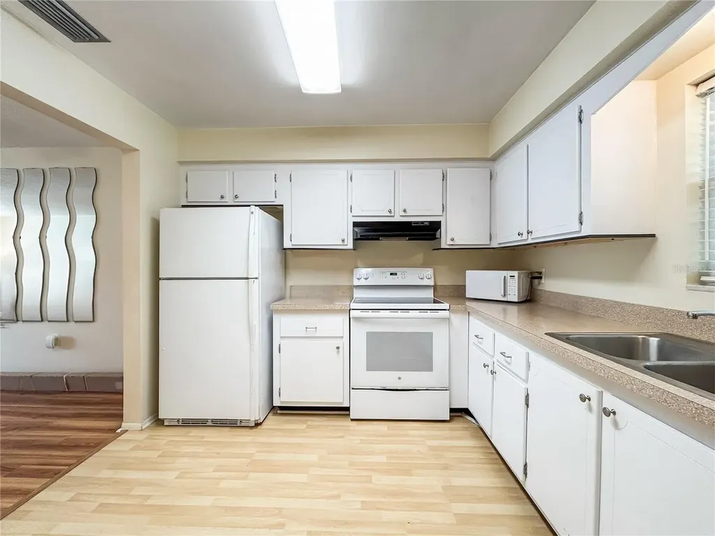 1706 Belleair Forest Drive Belleair FL 33756
