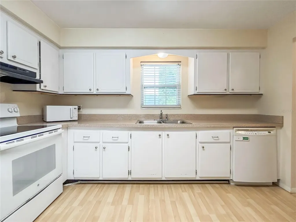 1706 Belleair Forest Drive Belleair FL 33756