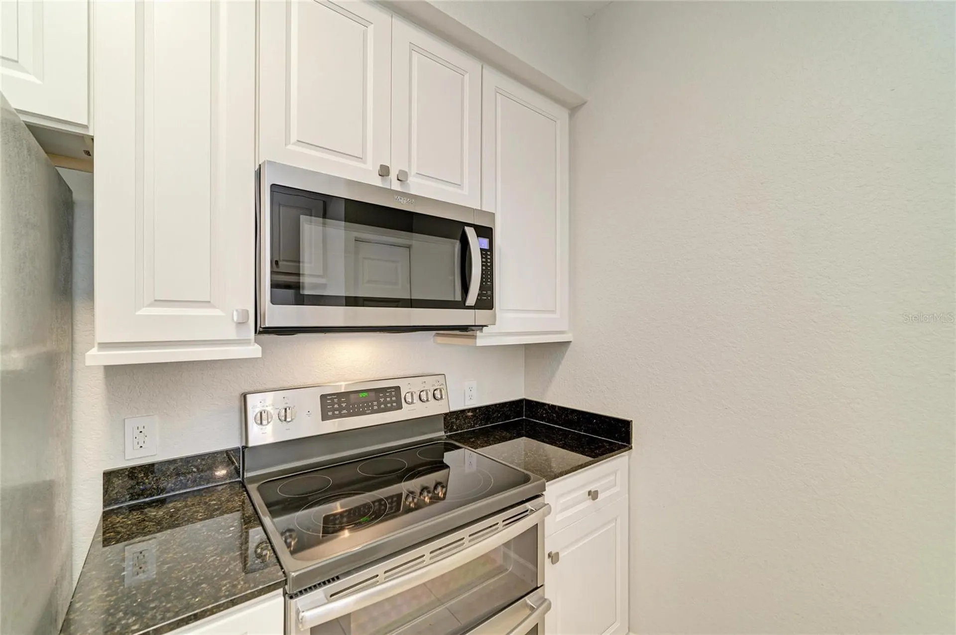1064 N Tamiami Trail Sarasota FL 34236