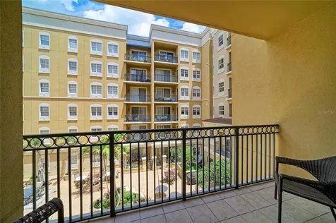 1064 N Tamiami Trail Sarasota FL 34236