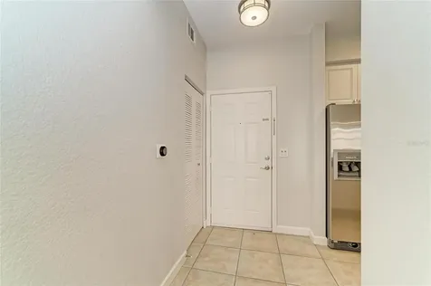 1064 N Tamiami Trail Sarasota FL 34236