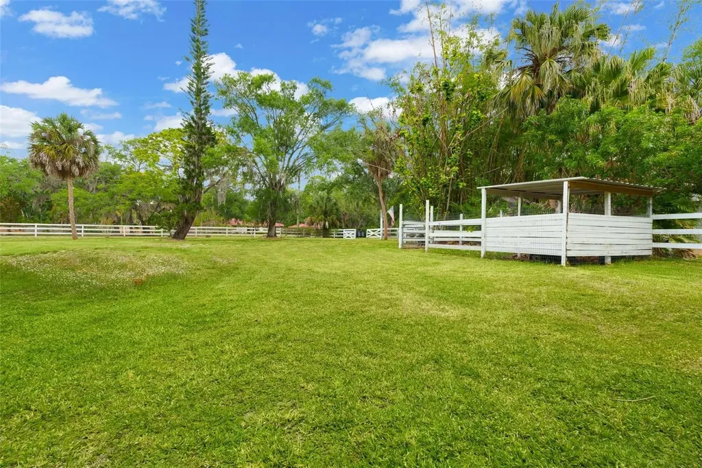 2070 59th Street Sarasota FL 34243
