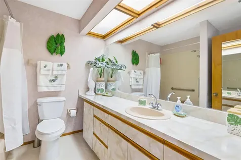 2070 59th Street Sarasota FL 34243