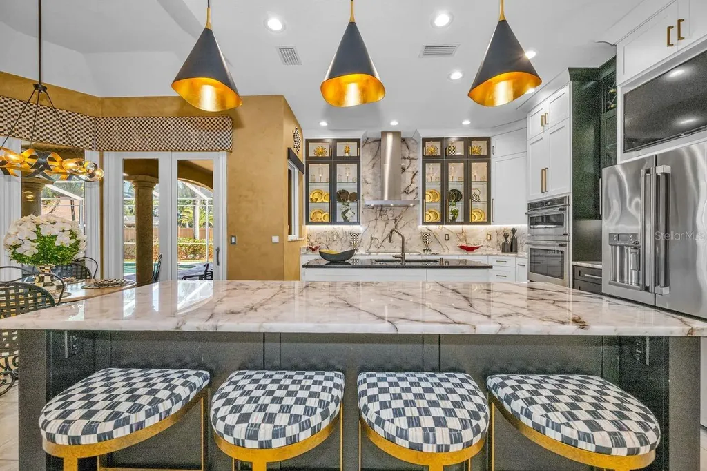 970 Southern Pine Court NE St Petersburg FL 33703