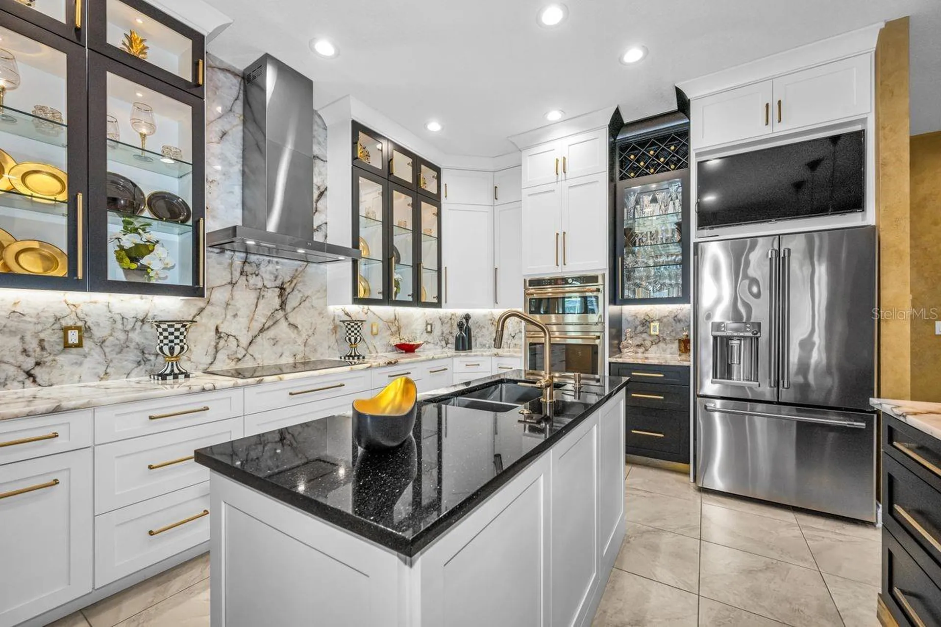 970 Southern Pine Court NE St Petersburg FL 33703
