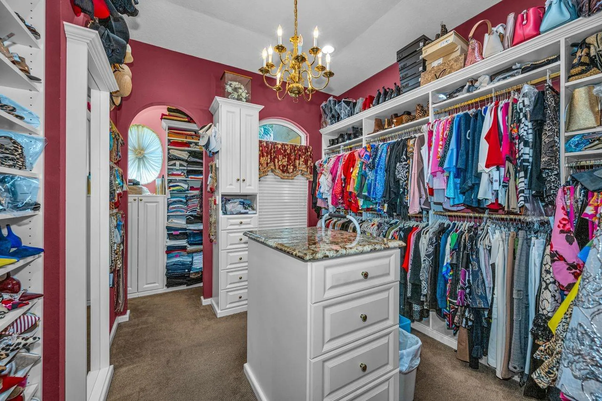970 Southern Pine Court NE St Petersburg FL 33703