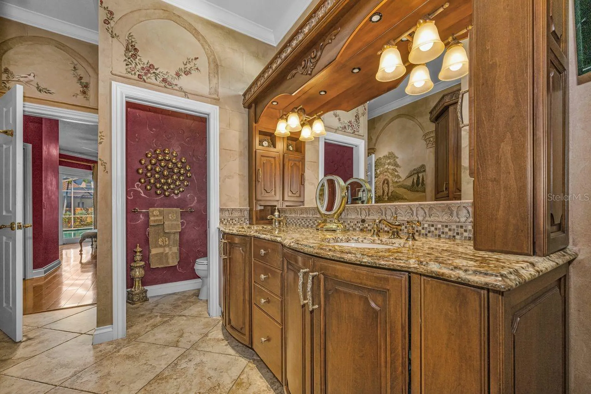 970 Southern Pine Court NE St Petersburg FL 33703