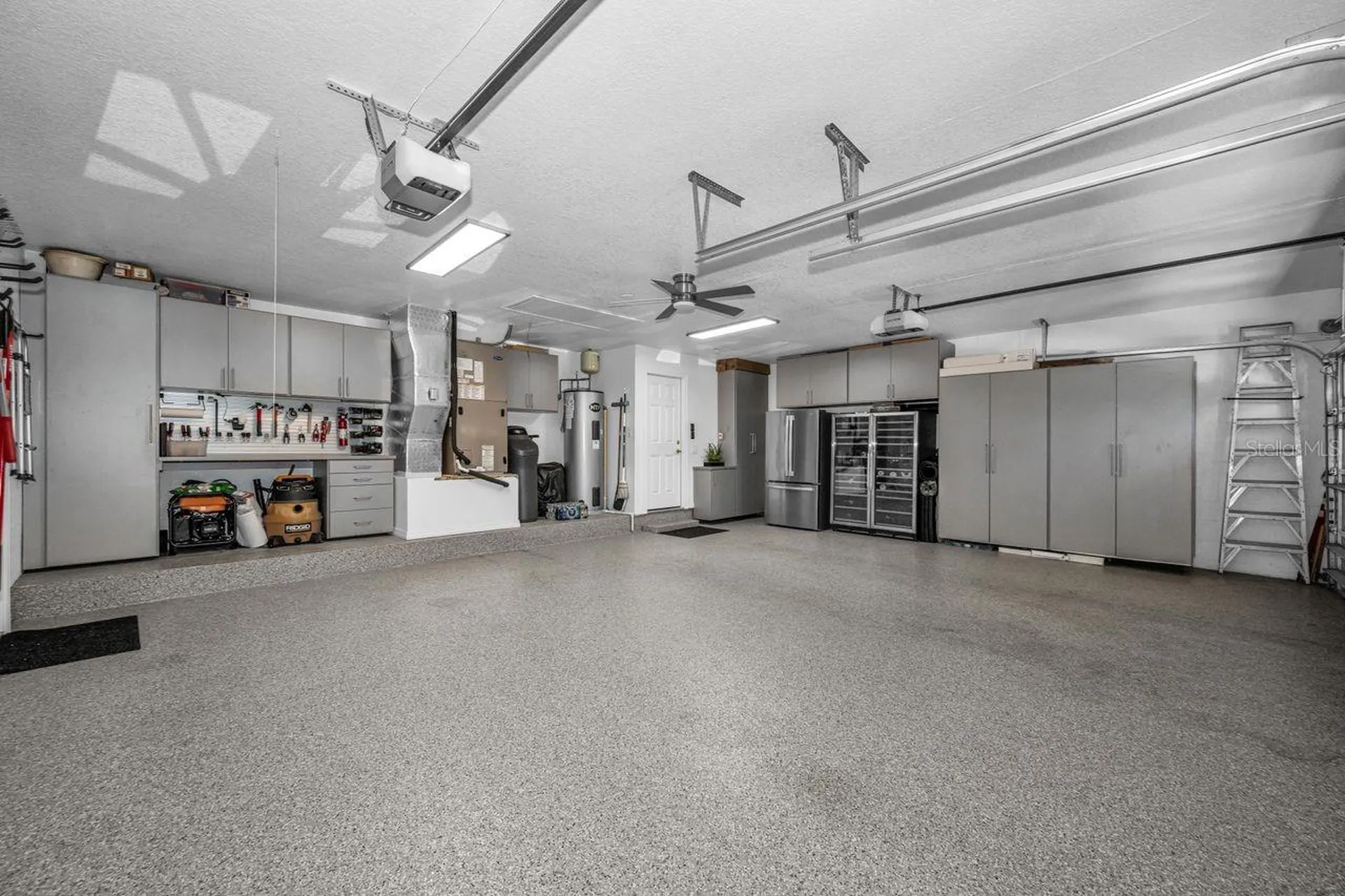 970 Southern Pine Court NE St Petersburg FL 33703
