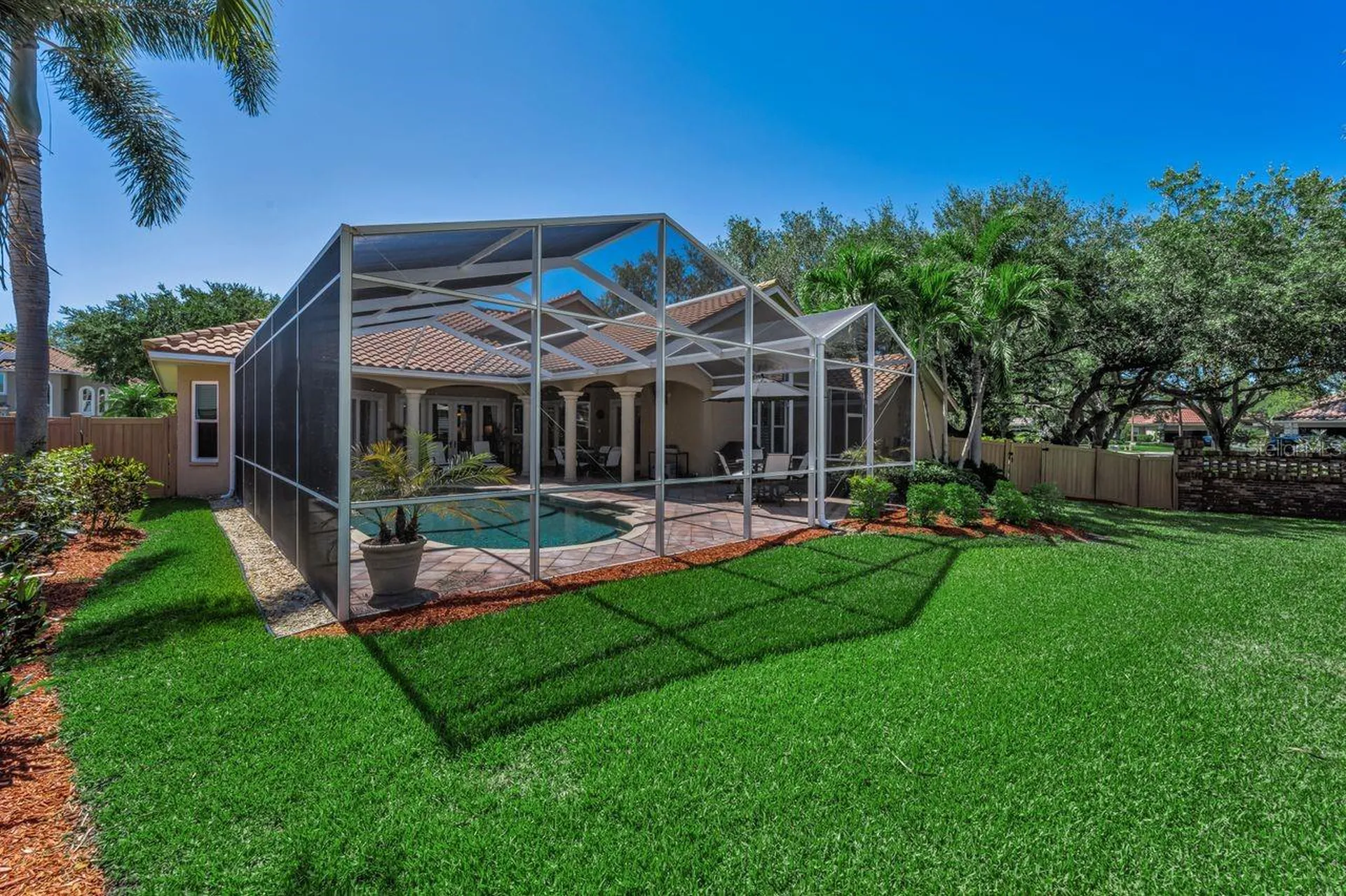 970 Southern Pine Court NE St Petersburg FL 33703