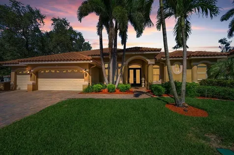 970 Southern Pine Court NE St Petersburg FL 33703