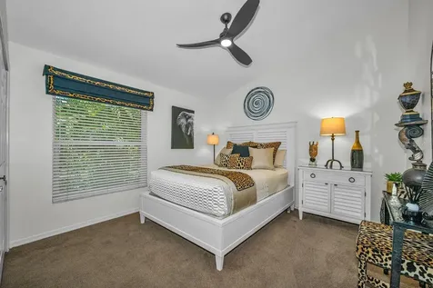 970 Southern Pine Court NE St Petersburg FL 33703