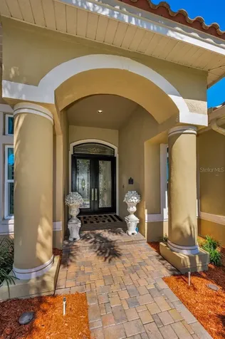 970 Southern Pine Court NE St Petersburg FL 33703
