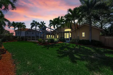 970 Southern Pine Court NE St Petersburg FL 33703