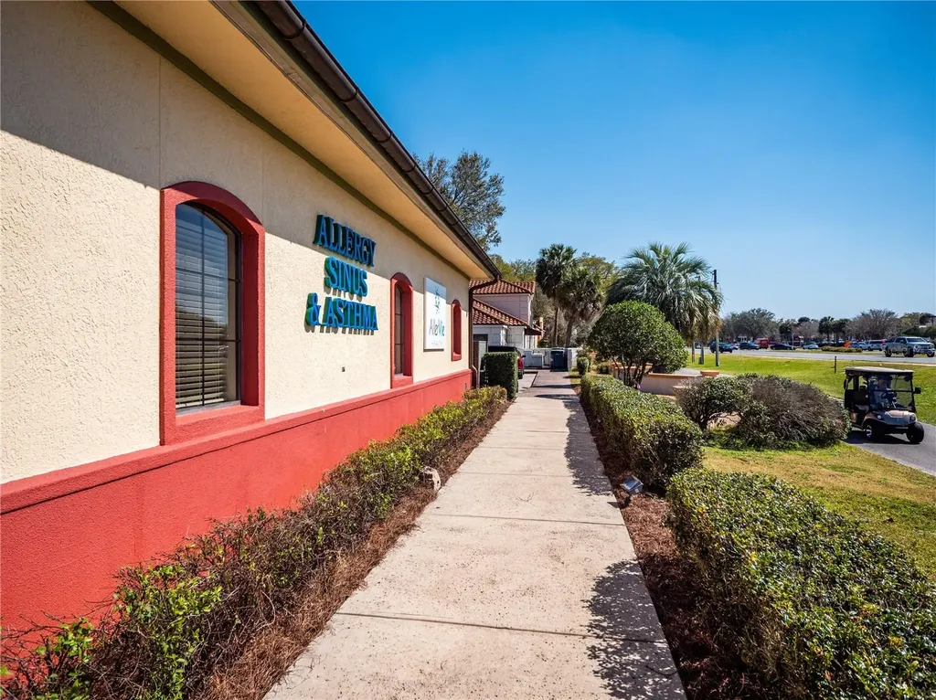 309 Lagrande Boulevard Lady Lake FL 32159