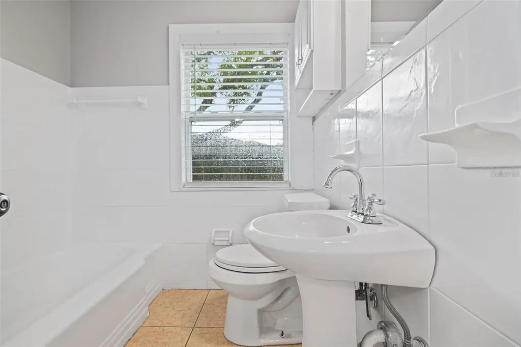 3818 W Euclid Avenue Tampa FL 33629