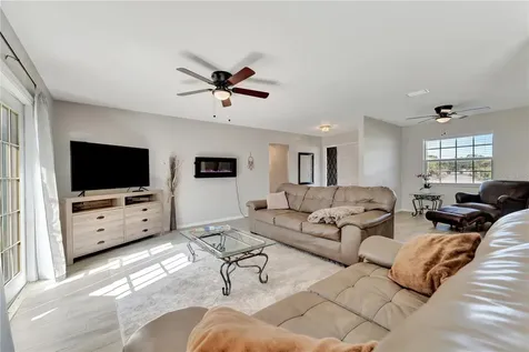 2916 Woodcrest Drive Sarasota FL 34239