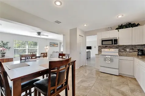 2916 Woodcrest Drive Sarasota FL 34239
