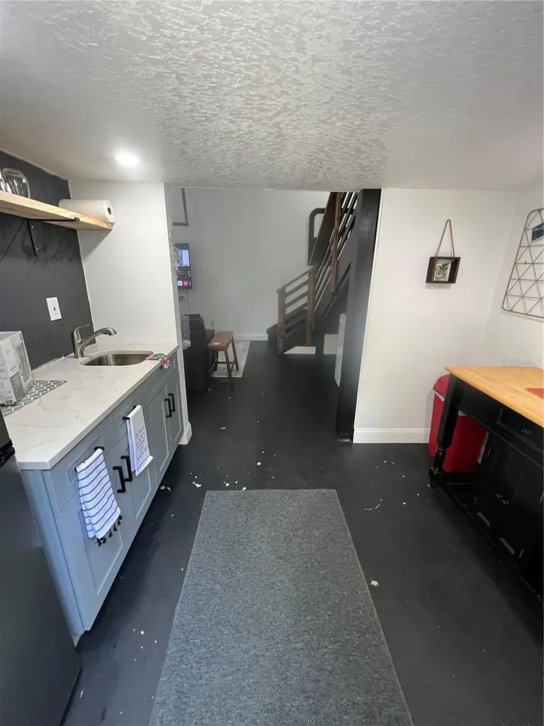 311 E Floribraska Avenue Tampa FL 33603
