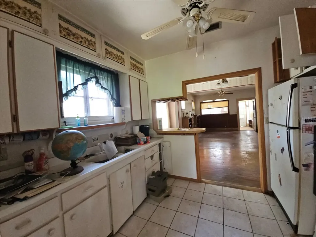 1821 Woodward Street Orlando FL 32803