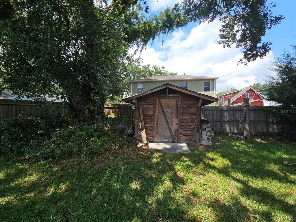 1821 Woodward Street Orlando FL 32803