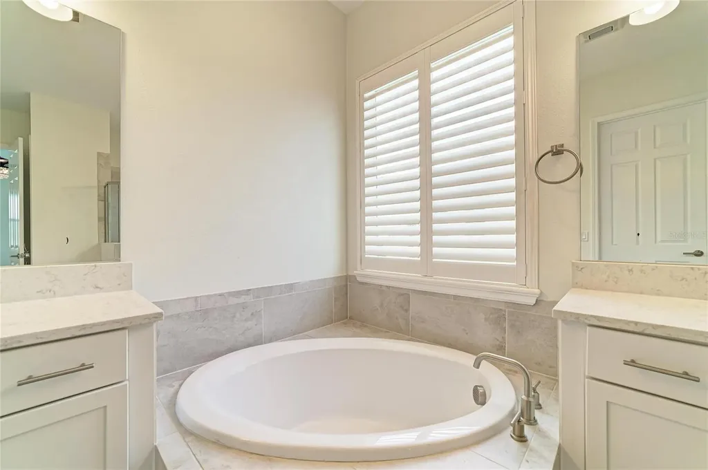 12813 Glisten Court Parrish FL 34219