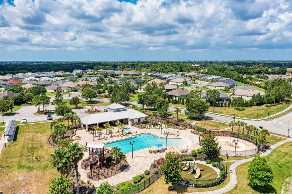 12813 Glisten Court Parrish FL 34219