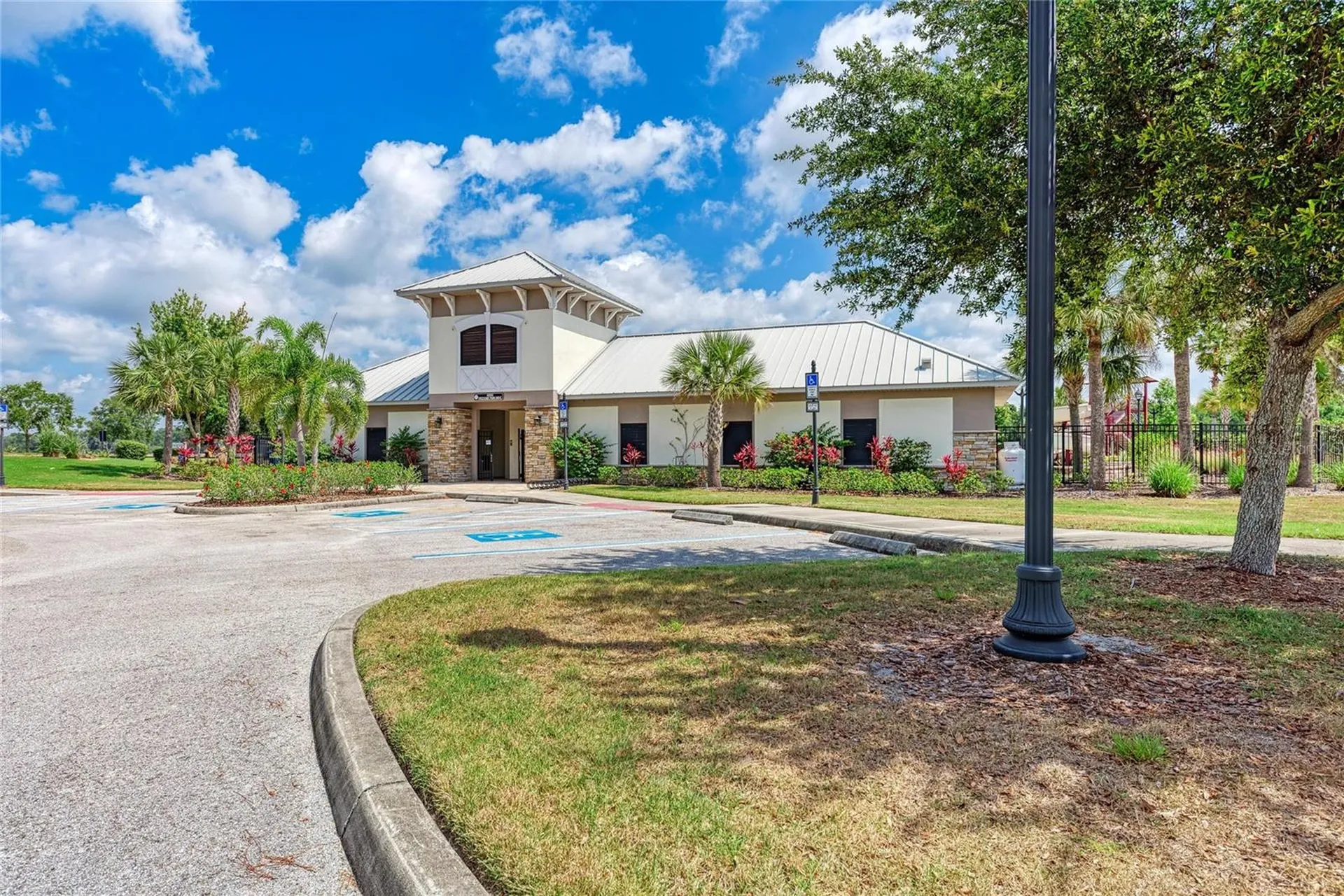 12813 Glisten Court Parrish FL 34219