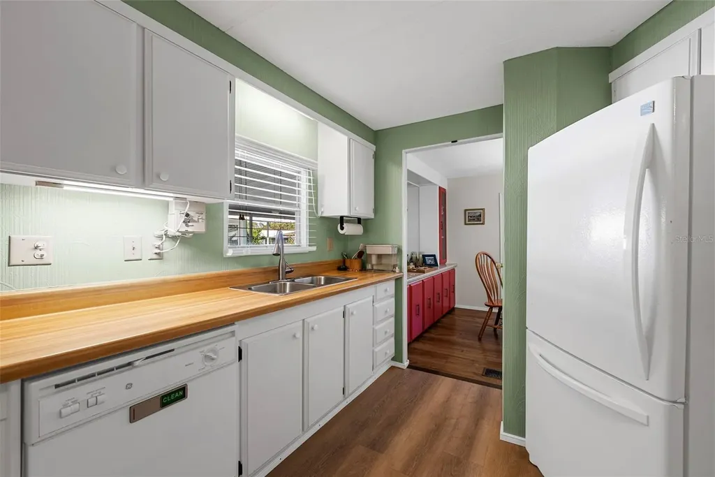 177 S Fiji Circle Englewood FL 34223