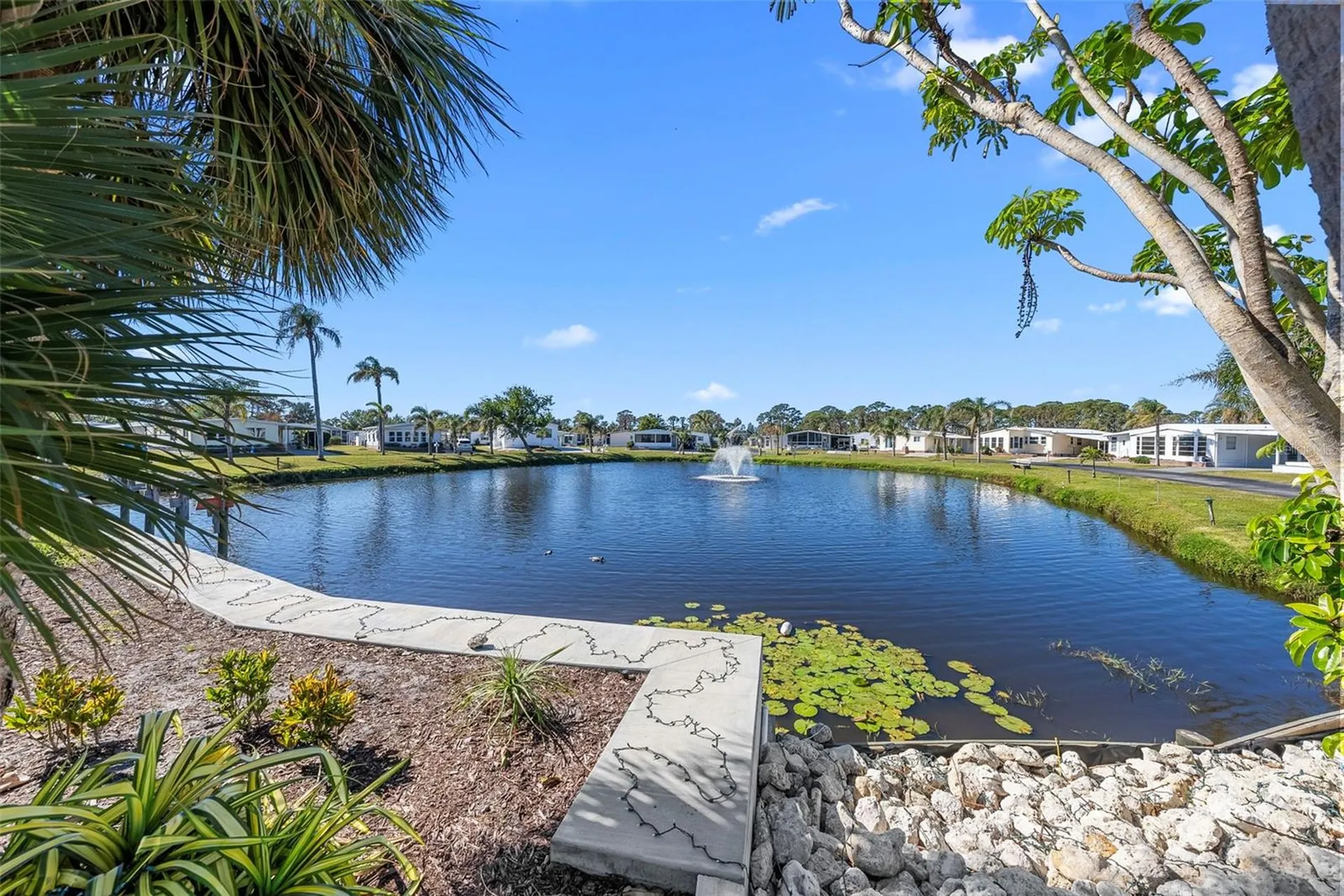 177 S Fiji Circle Englewood FL 34223