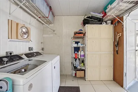 177 S Fiji Circle Englewood FL 34223