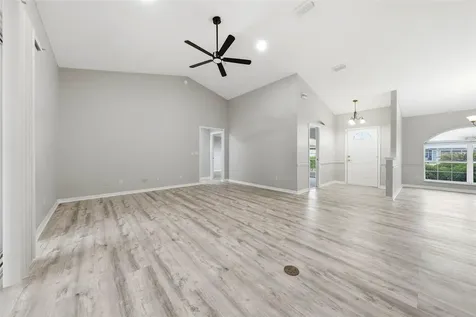 5035 NW 32 Place Ocala FL 34482